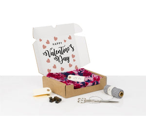 Printed Boxes Valentine's Hearts 246*206*73 mm - Packaging Superstore